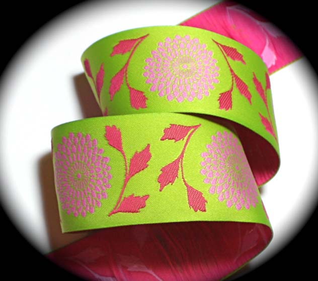 DAHLIA FLORAL - 1 3/4" LIME/PINK (3 YDS)