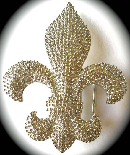 CLOSEOUT SALE  FLEUR DE LIS BUCKLE 3 3/4"H X 3"W RHODIUM