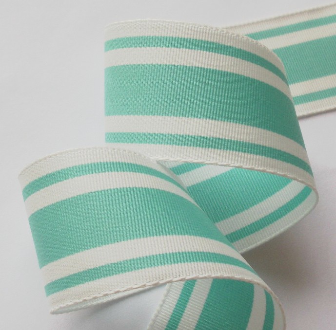 ggs2564c 1 1/2"  (5 YDS)Aqua/White