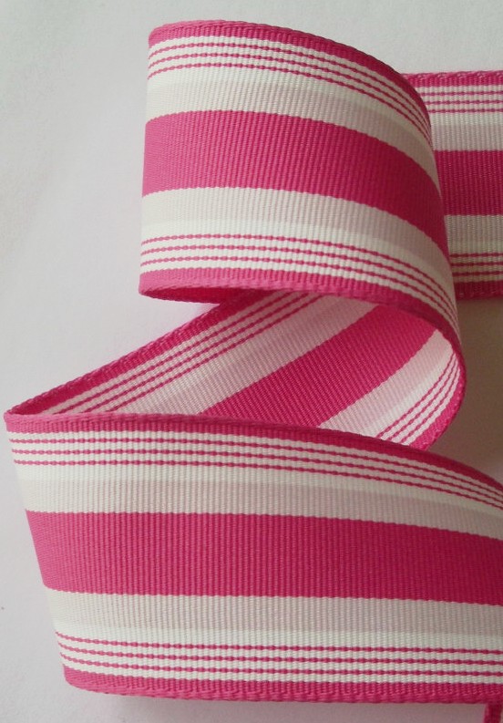 ggs313c 1 1/2" (5 YDS)  Hot Pink/White