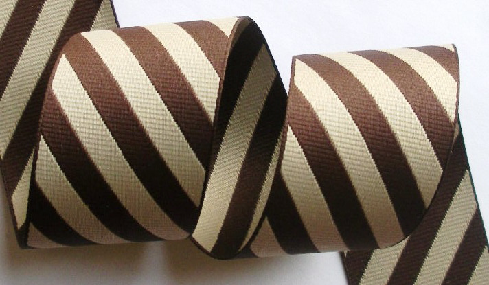 *DS10  1 1/2" (3 yds)  BROWN/TAN  DIAGONAL STRIPES