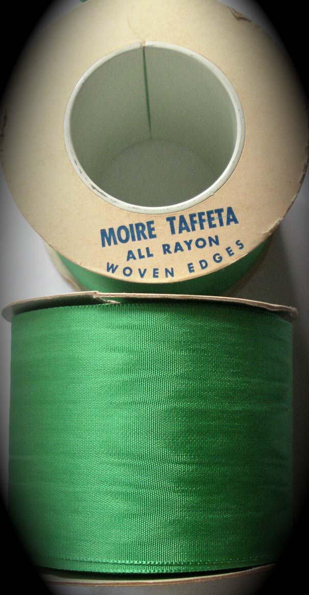 TAFFETA MOIRE'3519 -2 1/4" (20 YD ROLL) GREEN  RAYON VINTAGE