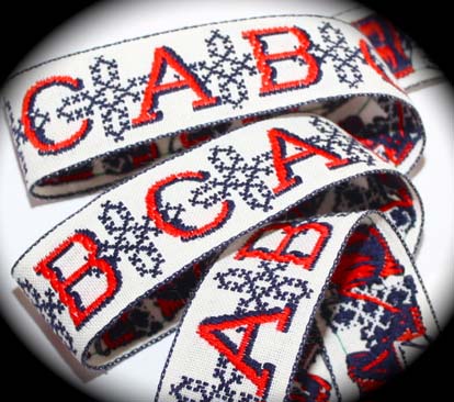 ABC8-1 1/8" WHITE/NAVY/RED(3 YDS) EMBROIDERED VINTAGE