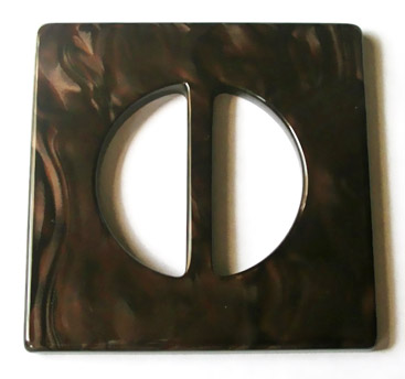 BUCKLE59-A  SQUARE 1 3/4" (ID) X 3" X 3" Choc. Brn Swirl (10)