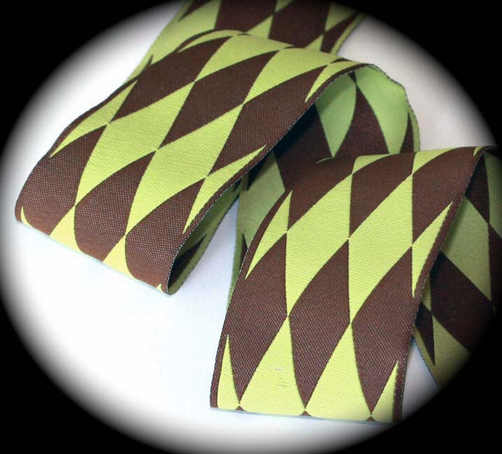 HARLEQUIN5 - 1 1/2" KIWI/BROWN (3 YDS)