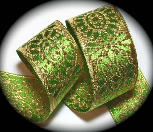 VINTAGE72 - 1 1/2" (3 yds) Gold/Lime Floral Metallic - revers